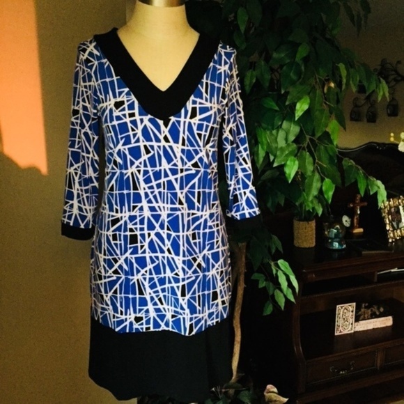 NWT Leota V-Cut 3/4 Sleeves Dress M - Picture 2 of 7